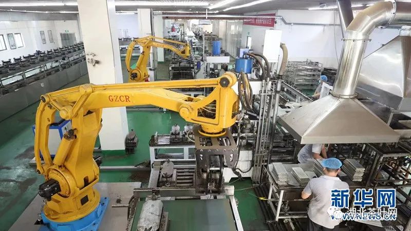 因茶而美、因茶而兴 湖北赤壁“茶旅融合”渐入佳境 因茶而美、因茶而兴 湖北赤壁“茶旅融合”渐入佳境