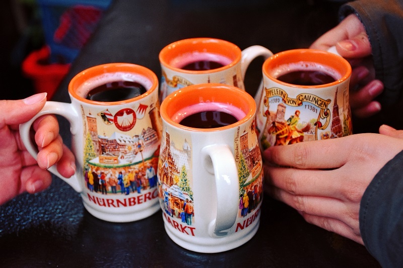 从热红酒到围炉煮茶，年轻人的冬日仪式感带来哪些商机