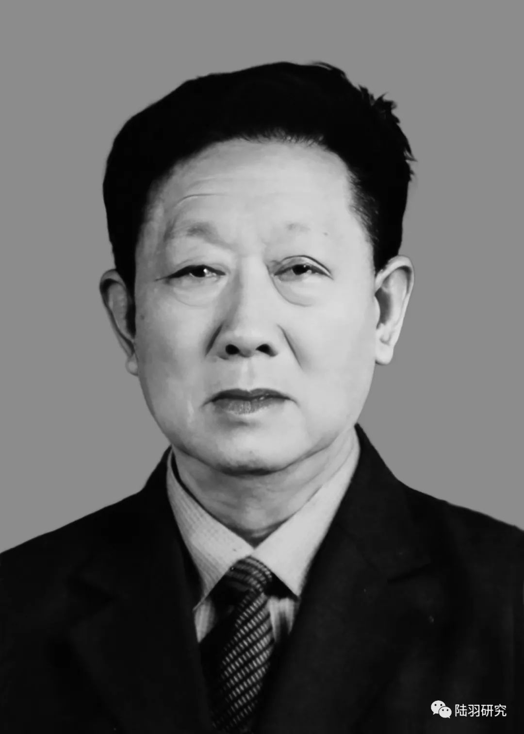 讣告｜沉痛悼念欧阳勋先生